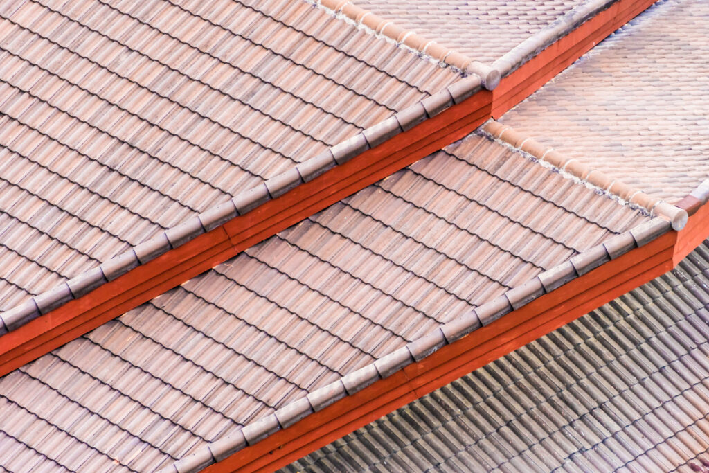 Emergency roof repairs Oxfordshire, London, Berkshire & Hampshire